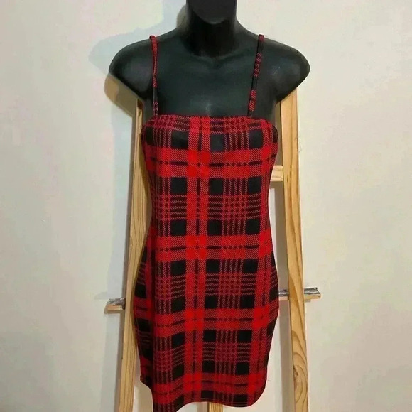 Red plaid body-con dress size small - Picture 1 of 7